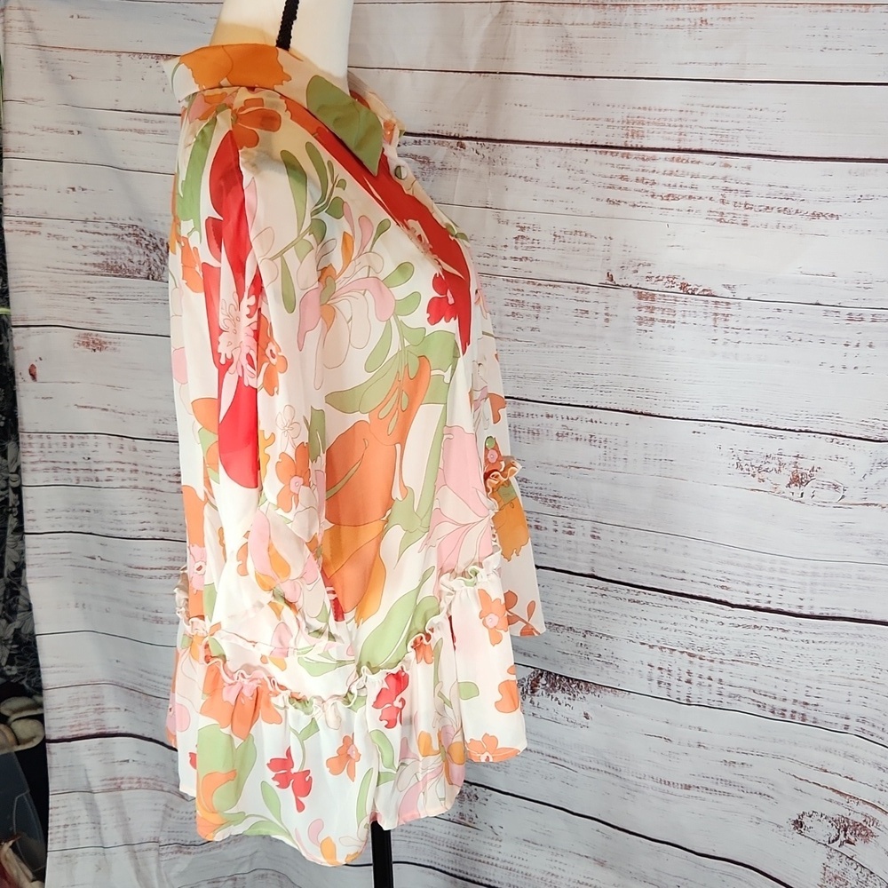 Umgee women's sheer flowery pattern top - Picture 4 of 7